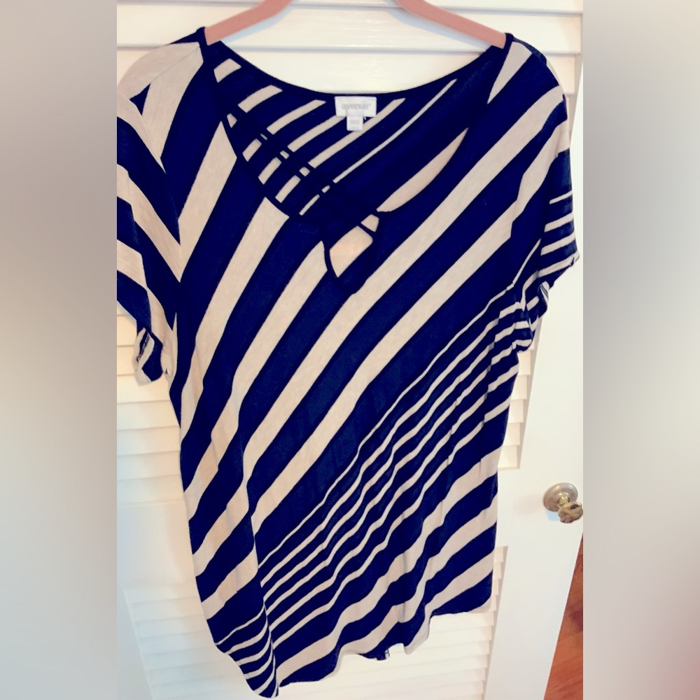 Avenue Short Sleeve Top